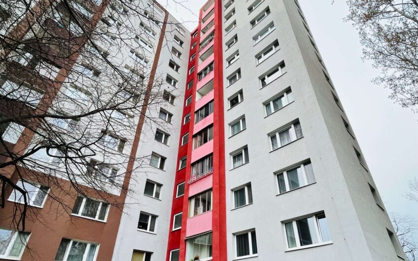 Predaj slnečného 3 izb. bytu s loggiou pri Draždiaku Petržalka  