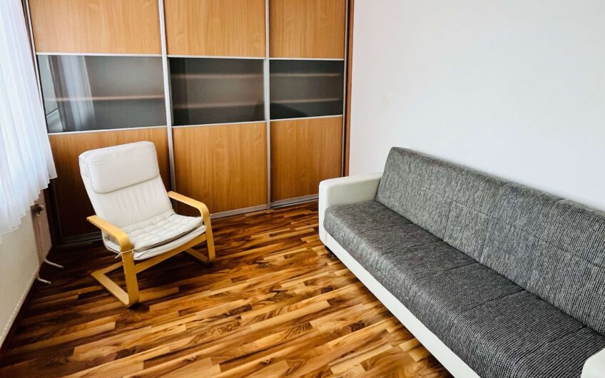 Predaj slnečného 3 izb. bytu s loggiou pri Draždiaku Petržalka  