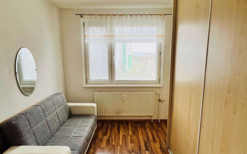 Predaj slnečného 3 izb. bytu s loggiou pri Draždiaku Petržalka  
