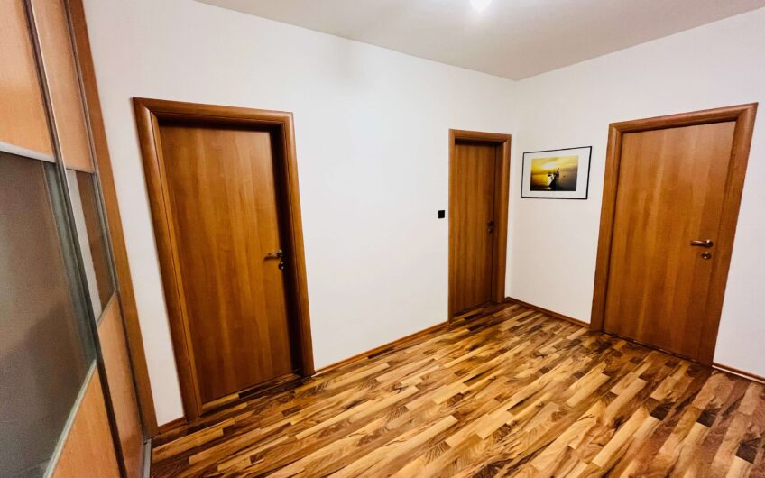 Predaj slnečného 3 izb. bytu s loggiou pri Draždiaku Petržalka  