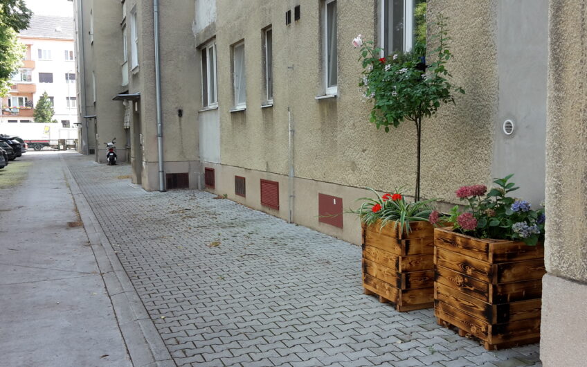 Predaj zaujímavého bytu s loggiou priamo oproti Kuchajdy a nákupného centra VIVO