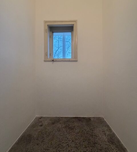 Predaj zaujímavého bytu s loggiou priamo oproti Kuchajdy a nákupného centra VIVO