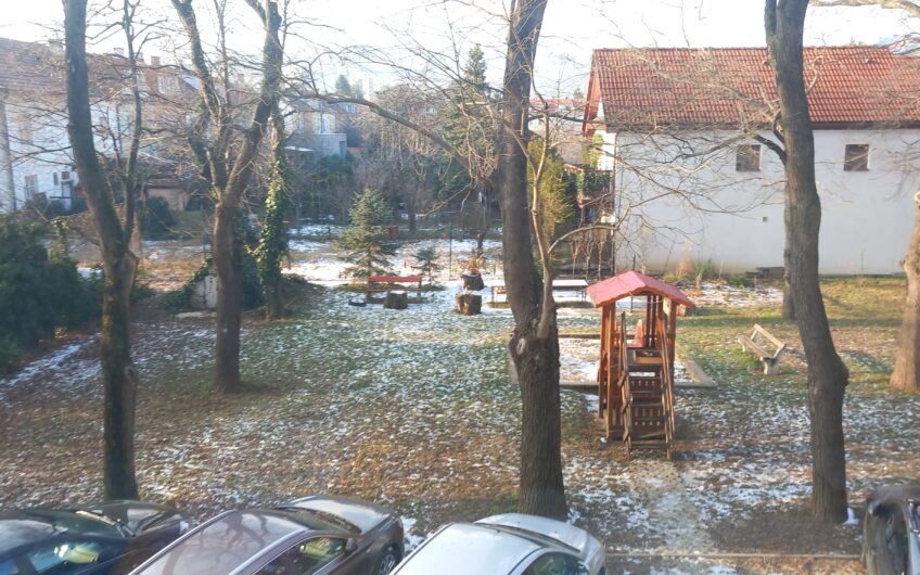 Predaj krásneho a zaujímavého bytu s veľkým potenciálom